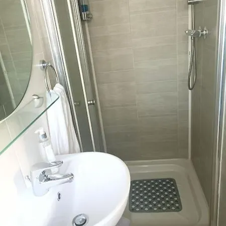 Bed and Breakfast Foxhollow House 3*